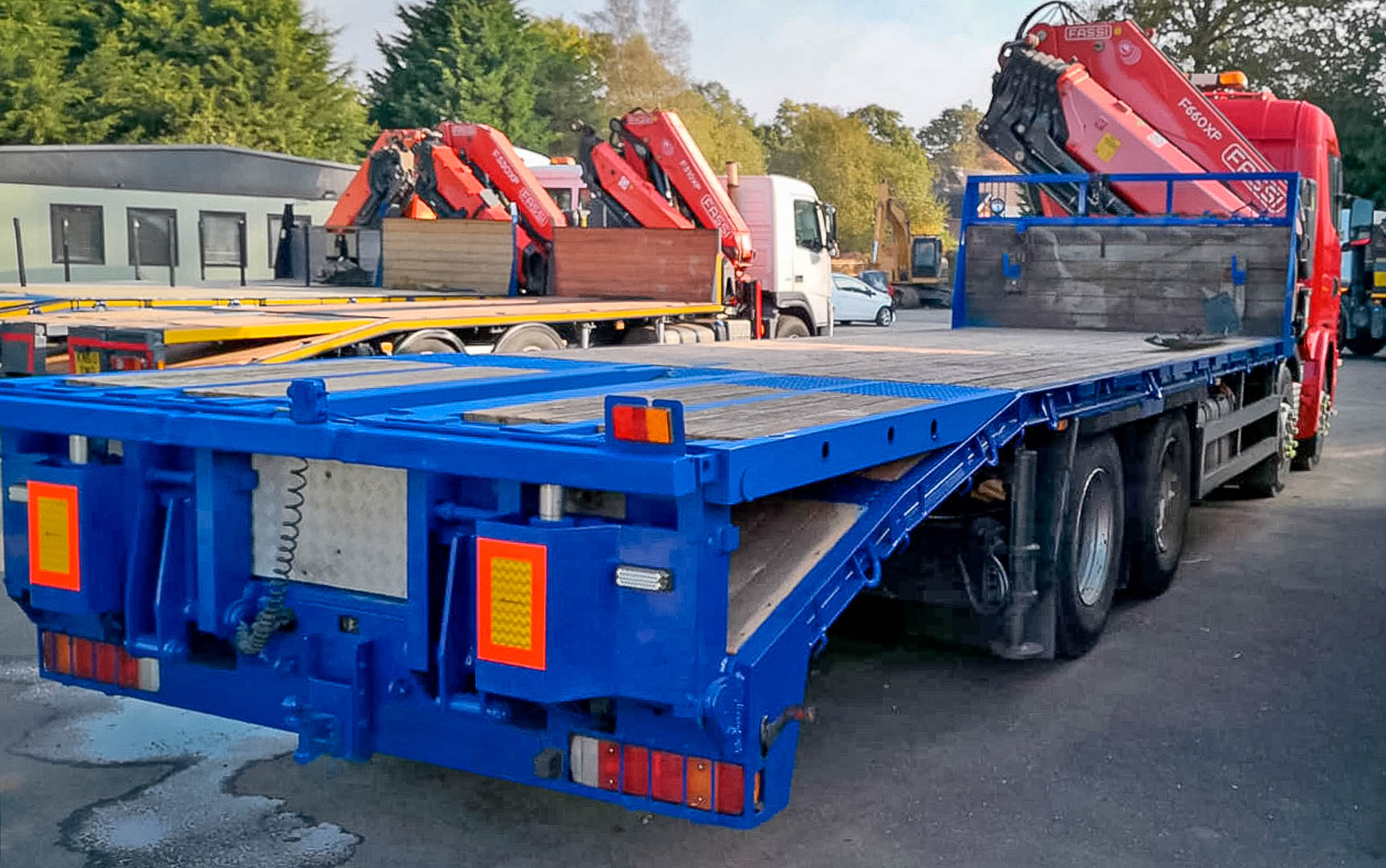 Hiab-Hire-Flat-Back-Truck